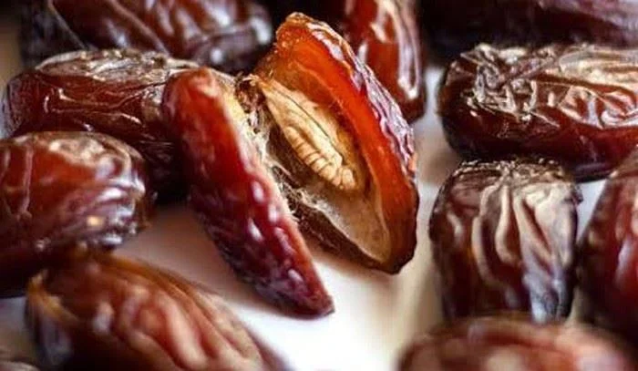 Sunnah Makan Kurma