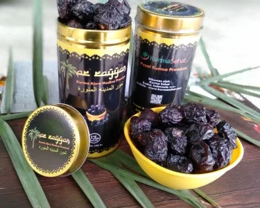 Kurma Ajwa Madinah Premium